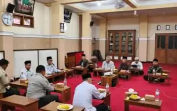 Sosialisasi Kegiatan Mitigasi Penanganan Kebencanaan, Kemenag dan Pemkot Silaturahim Pondok Pesantren di Sukolilo