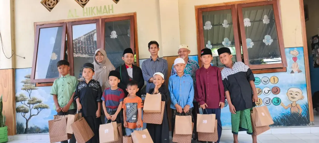 Peserta Khitanan Masal bersama Pimpinan SAIQ AL HIKMAH