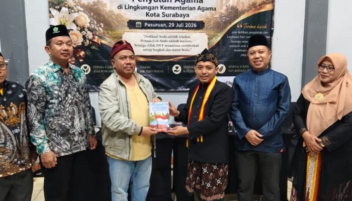 Kemah Moderasi Beragama IPARI Surabaya Perkuat Kerukunan dan Kekompakan Penyuluh